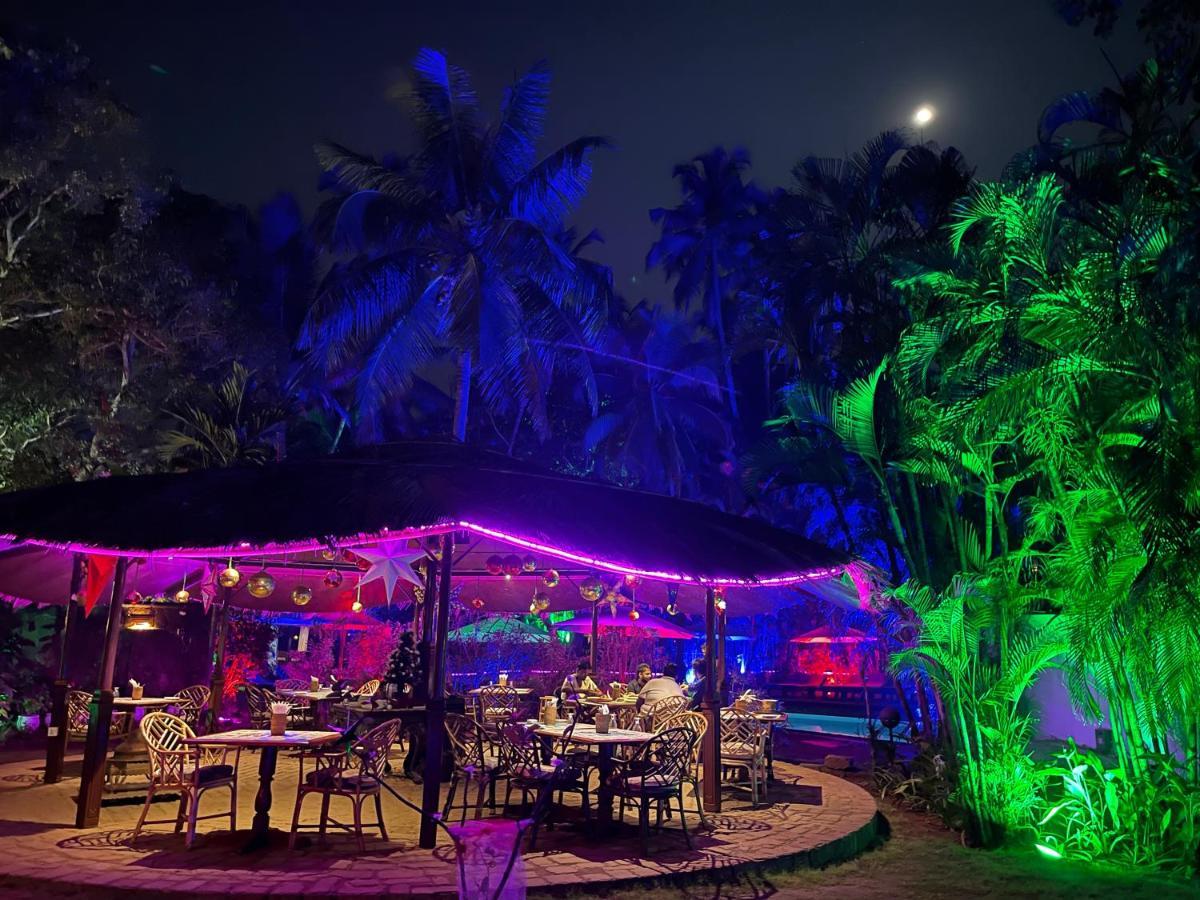 Hotel Presa Di Goa - Smith And Appy Managed Calangute Zewnętrze zdjęcie