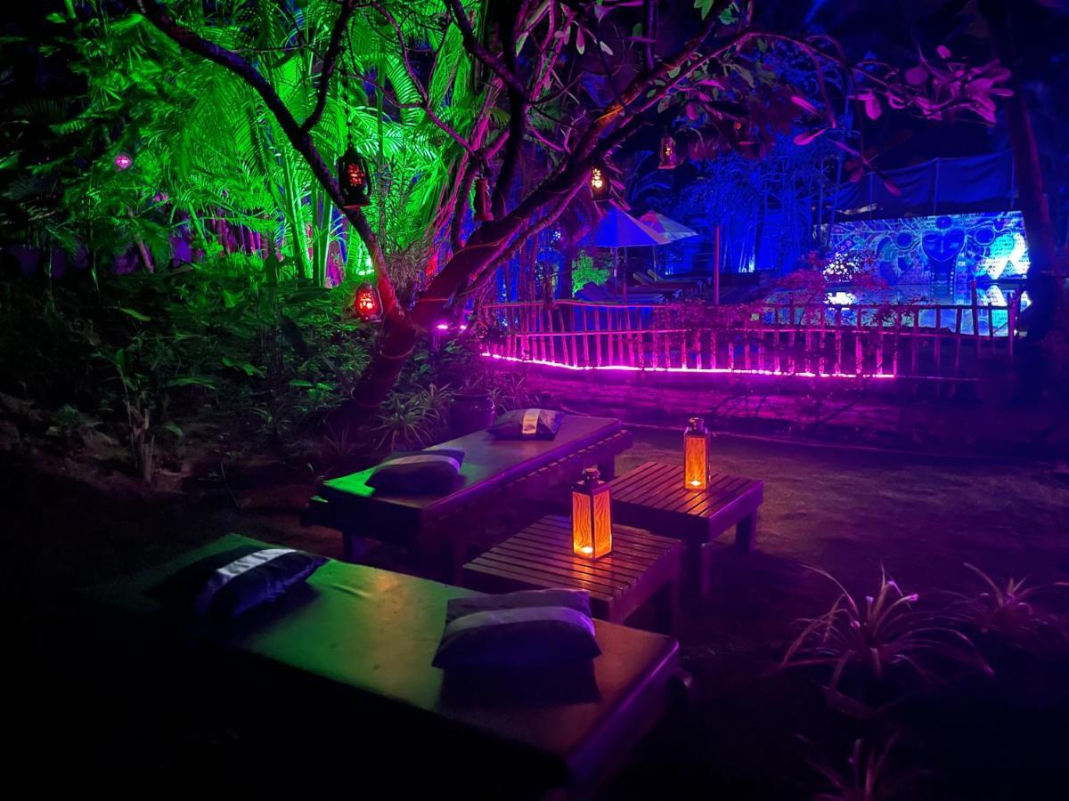 Hotel Presa Di Goa - Smith And Appy Managed Calangute Zewnętrze zdjęcie
